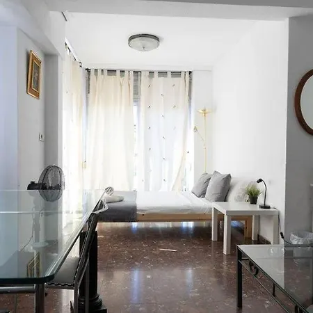 Cardenal 3 Homestay *